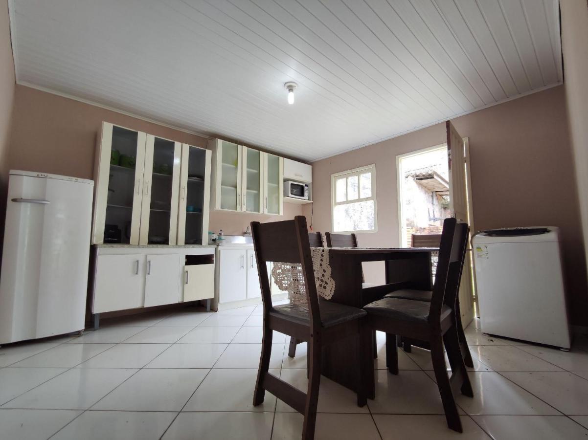 Casa De Fundos Na Praia Da Cal C Ar Torres Ngoại thất bức ảnh